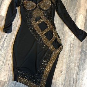 BLACK AND GOLD sexy body on club dress